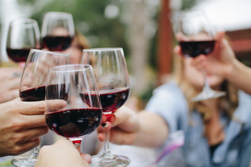 Podstawy enologii dla amatorów: wino i jego tajemnice