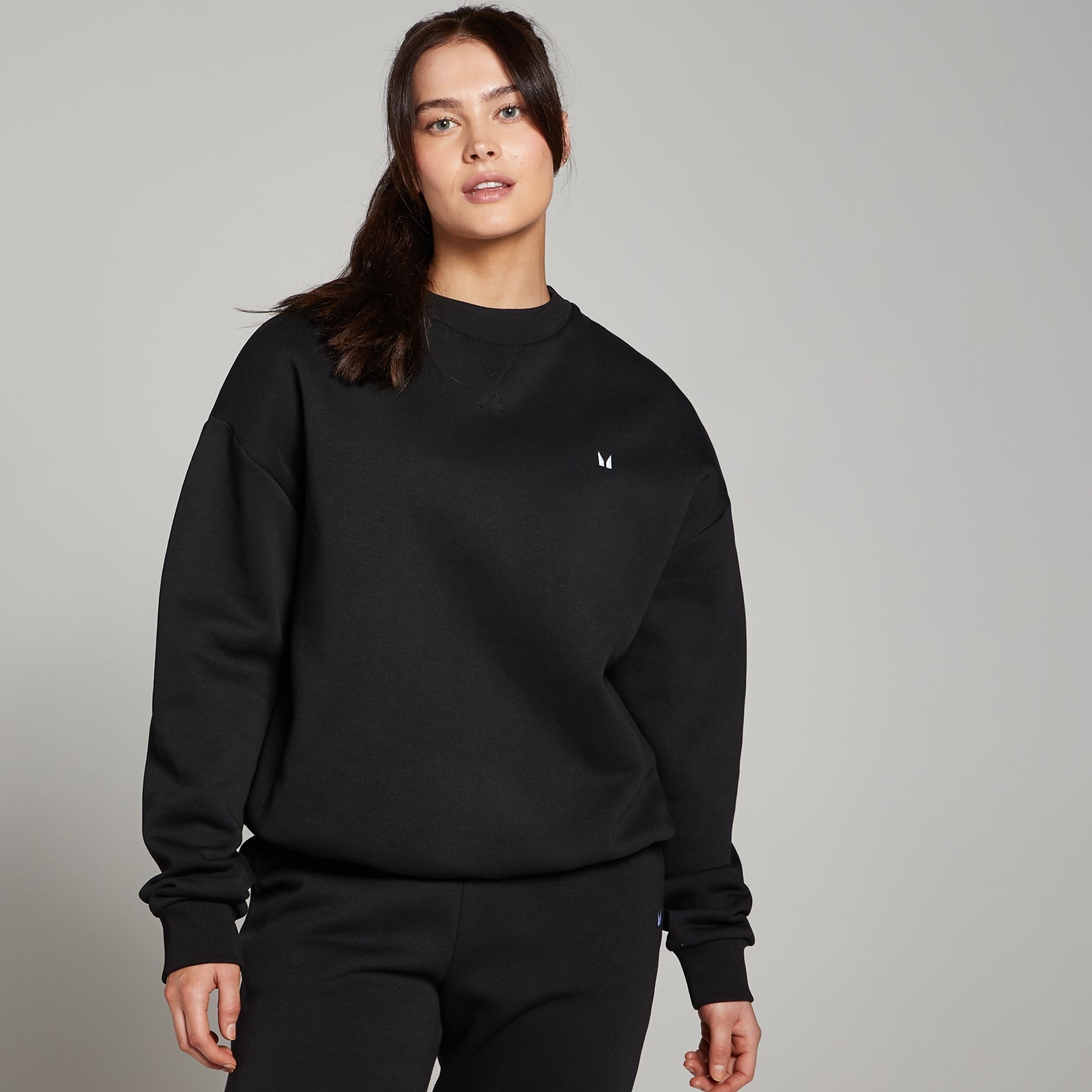 Damska bluza oversize z kolekcji Basics MP (Czarny)