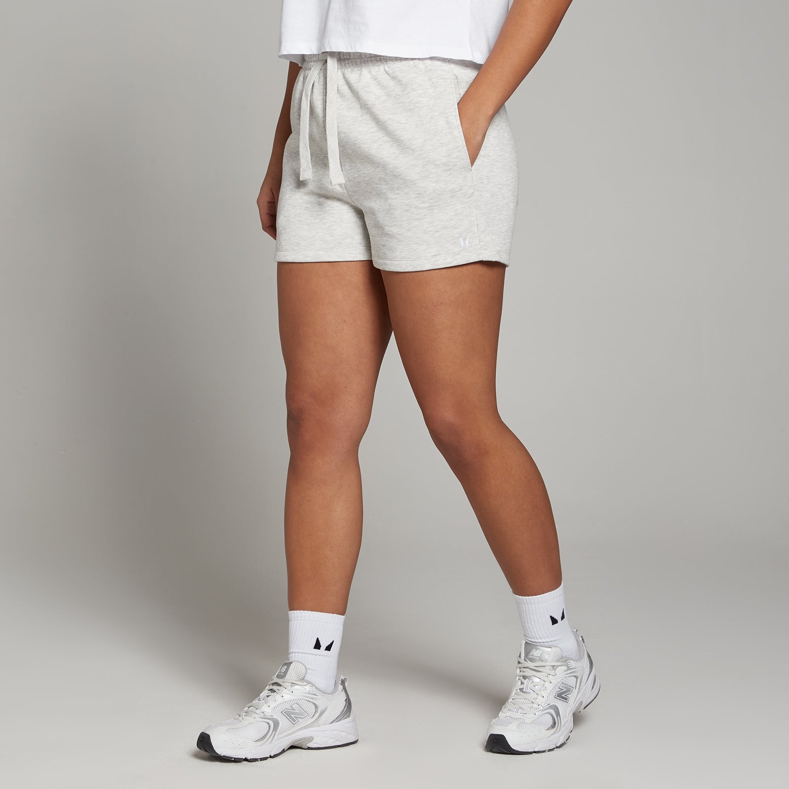 Damskie spodenki z kolekcji Basics MP (Light Grey Marl)