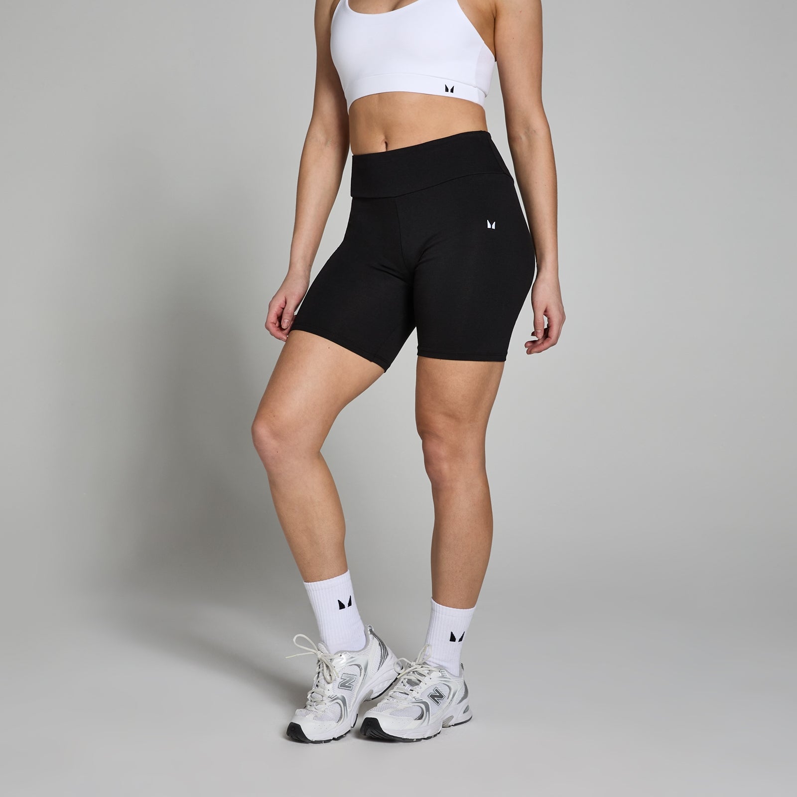 Damskie spodenki rowerowe z kolekcji Basics MP (Czarny)