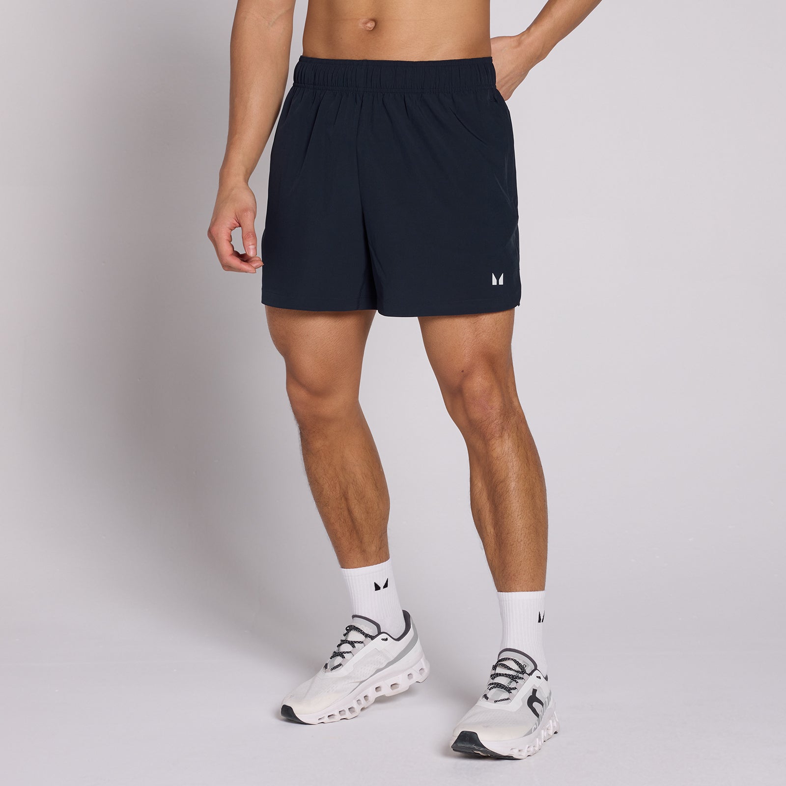 Męskie dzianinowe spodenki o wewnętrznej długości nogawki ok. 13 cm z kolekcji Training MP (Dark Navy)