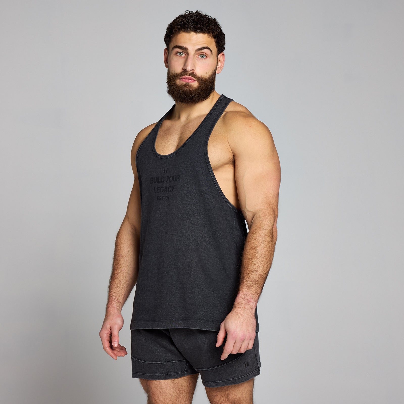 Męski podkoszulek bez rękawów typu stringer z efektem sprania z kolekcji Origin Graphic MP (Washed Black)