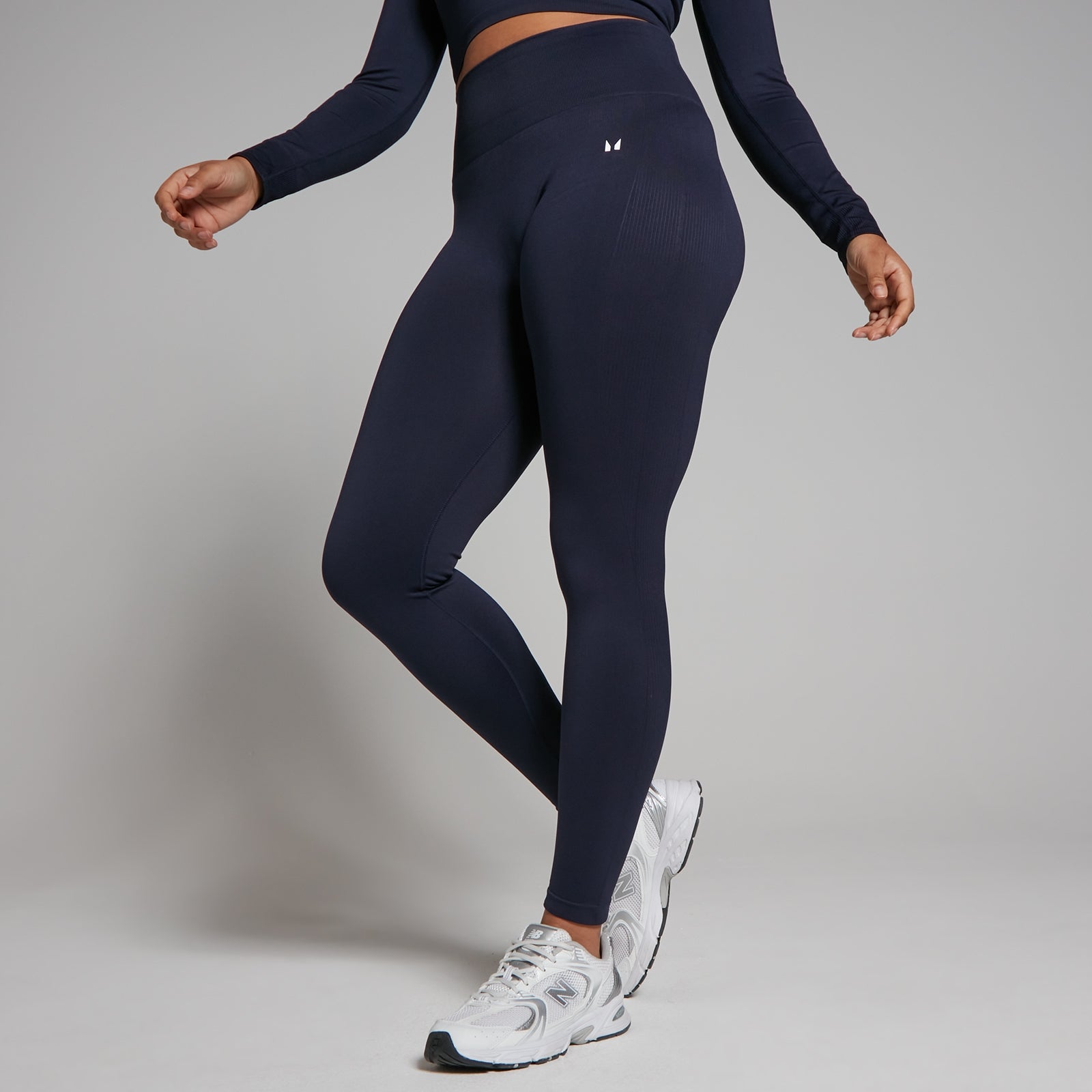 Damskie legginsy bezszwowe z kolekcji Shape MP (Granatowy)