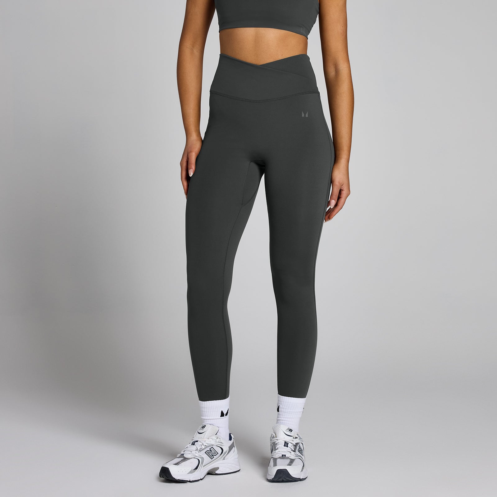 Damskie legginsy z kolekcji Tempo MP (Night Grey)