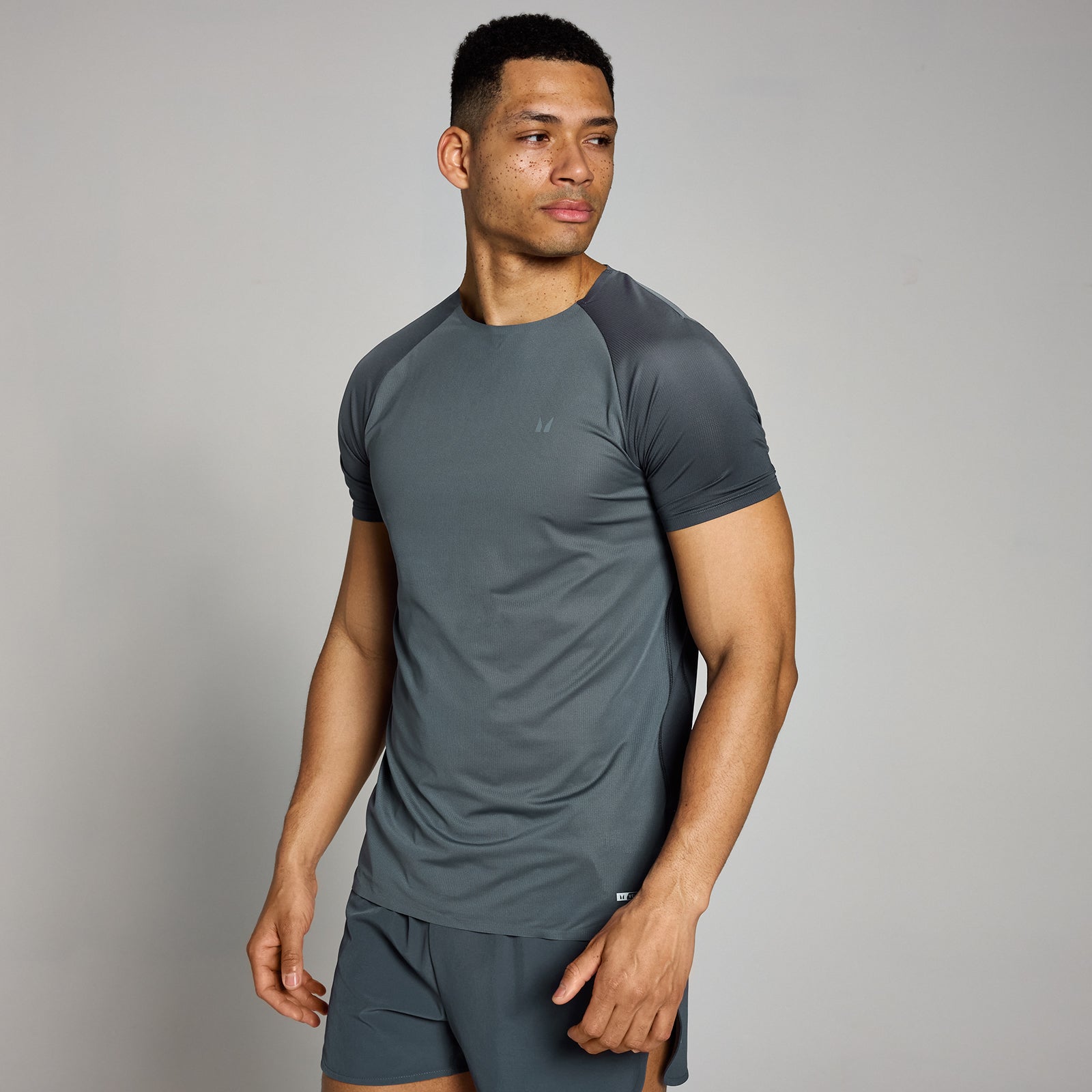 Męski T-shirt z siateczki z kolekcji Velocity MP (Midnight)