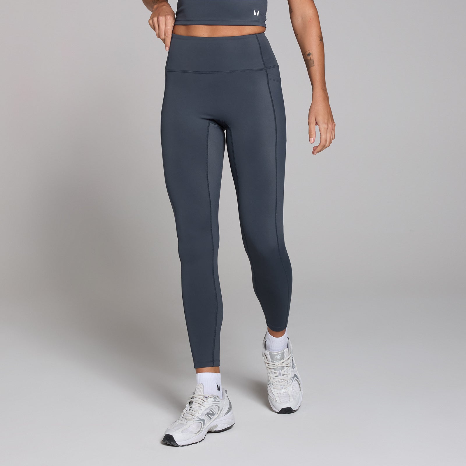 Damskie legginsy z kieszeniami z kolekcji Active MP (Midnight Blue)