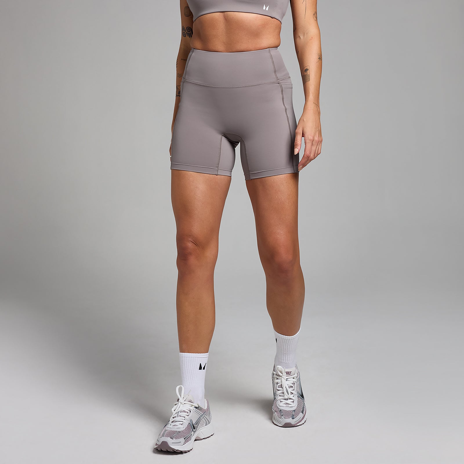 Damskie spodenki rowerowe z kieszeniami z kolekcji Active MP (Cool Grey)