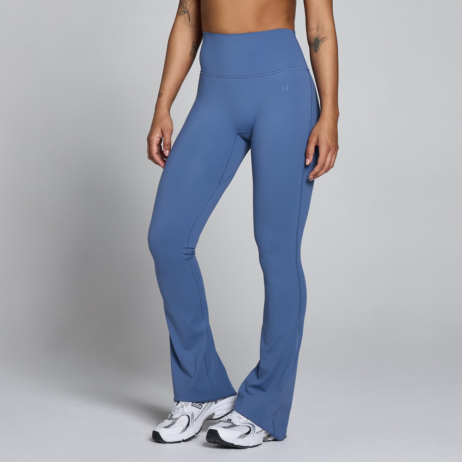 Damskie legginsy z rozszerzanymi nogawkami z kolekcji Tempo MP (Slate Blue)