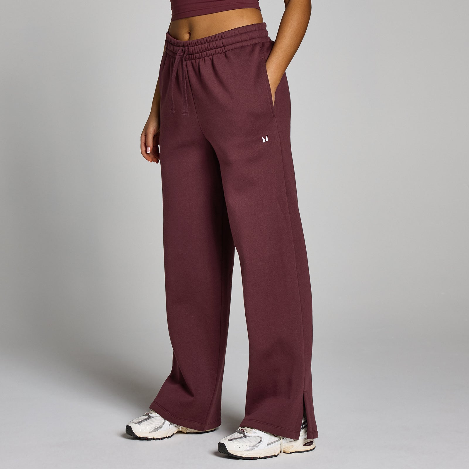 Damskie joggery z prostymi nogawkami z kolekcji Basics MP (Deep Berry)