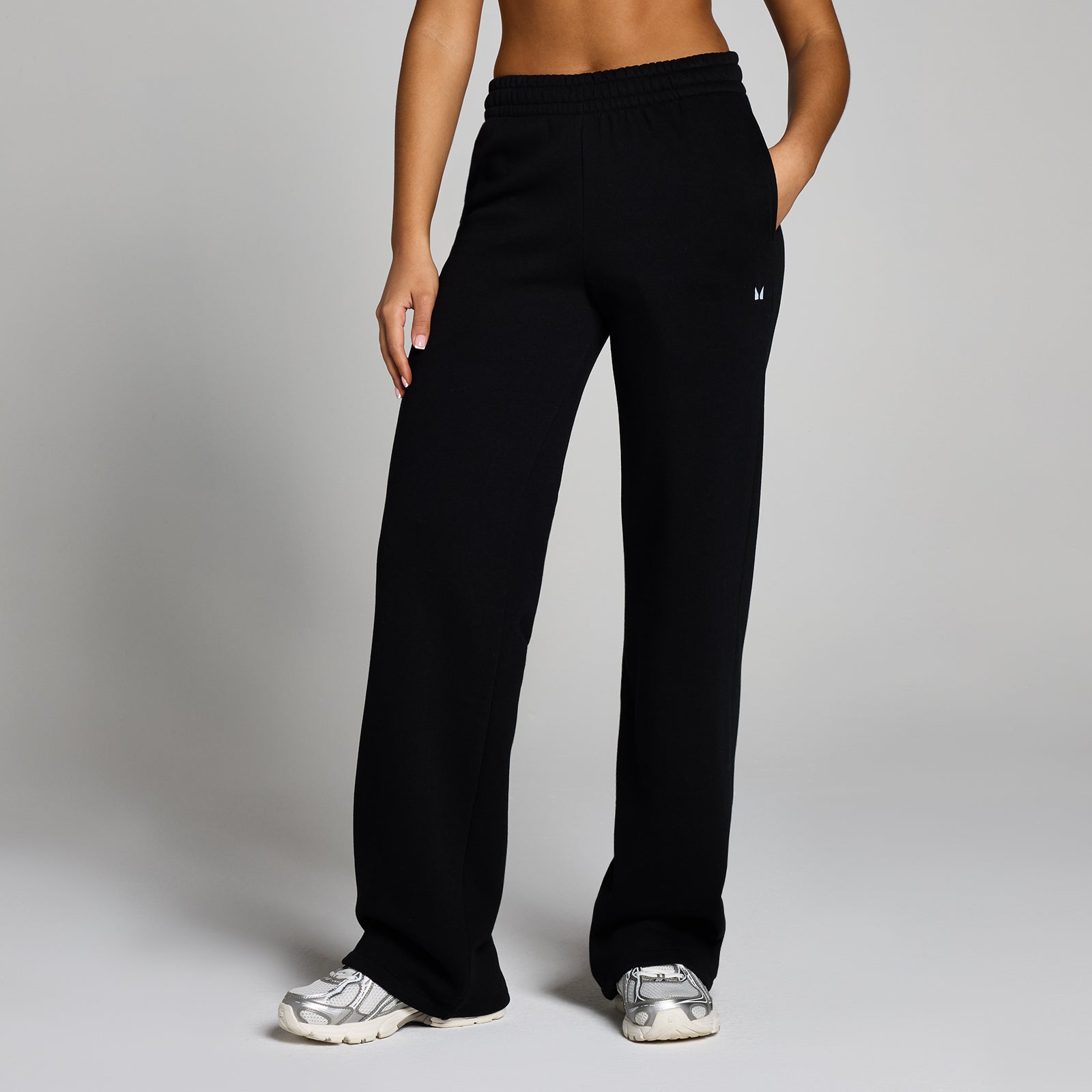 Damskie joggery o prostych nogawkach z kolekcji Basics Tall MP (Czarny)