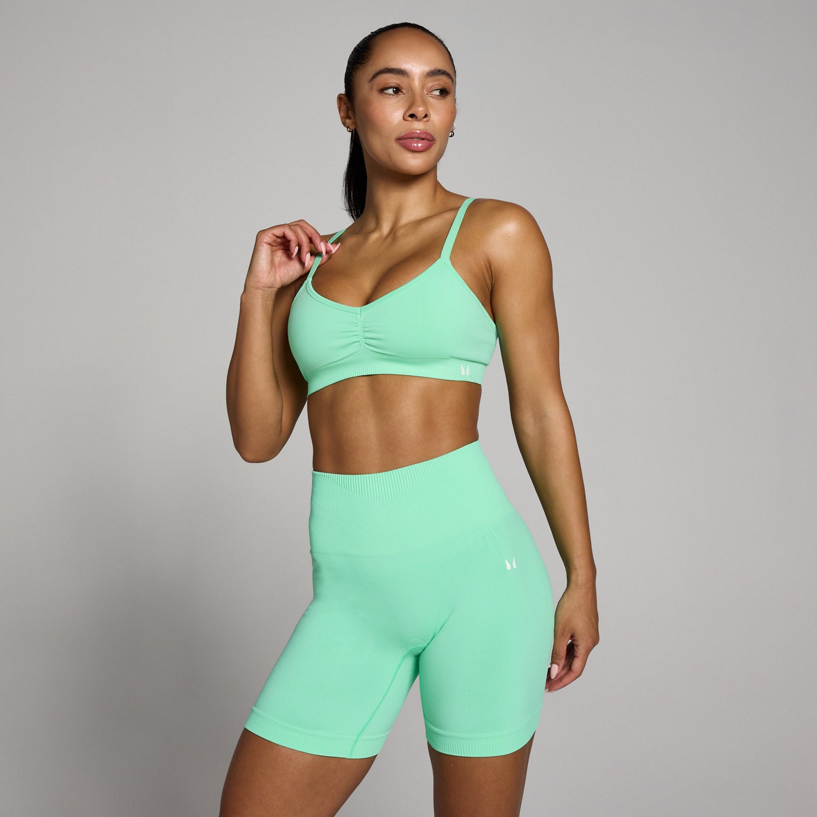 Damski Bezszwowy Biustonosz Sportowy MP Tempo z Marszczeniem z Przodu (Mint Green)