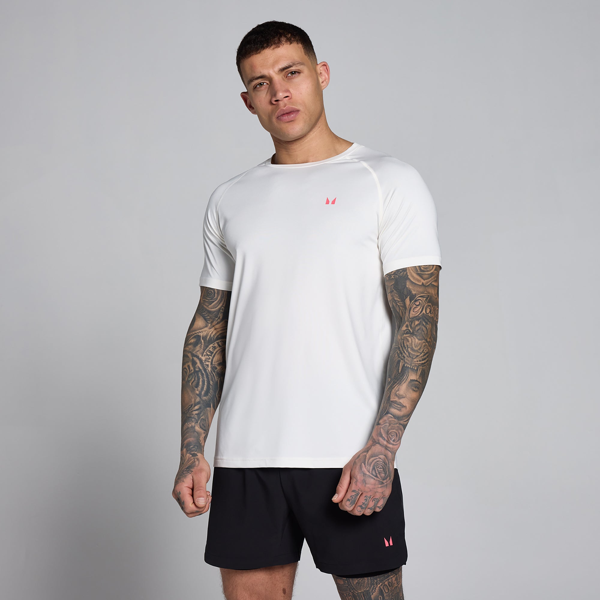 Męski T-shirt z krótkim rękawem z kolekcji Training MP (Off White)
