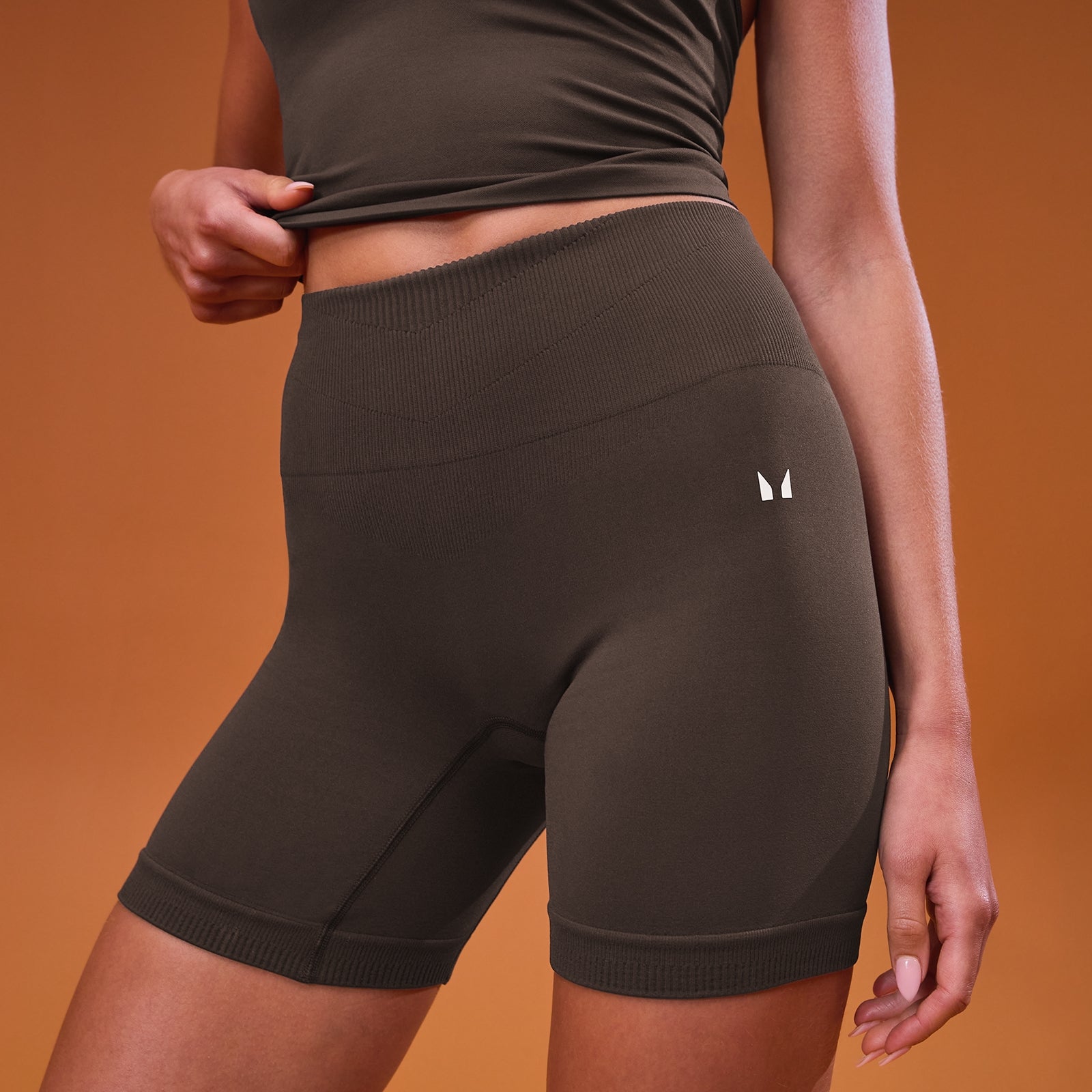 Damskie spodenki MP Tempo Seamless Scrunch (Cocoa)
