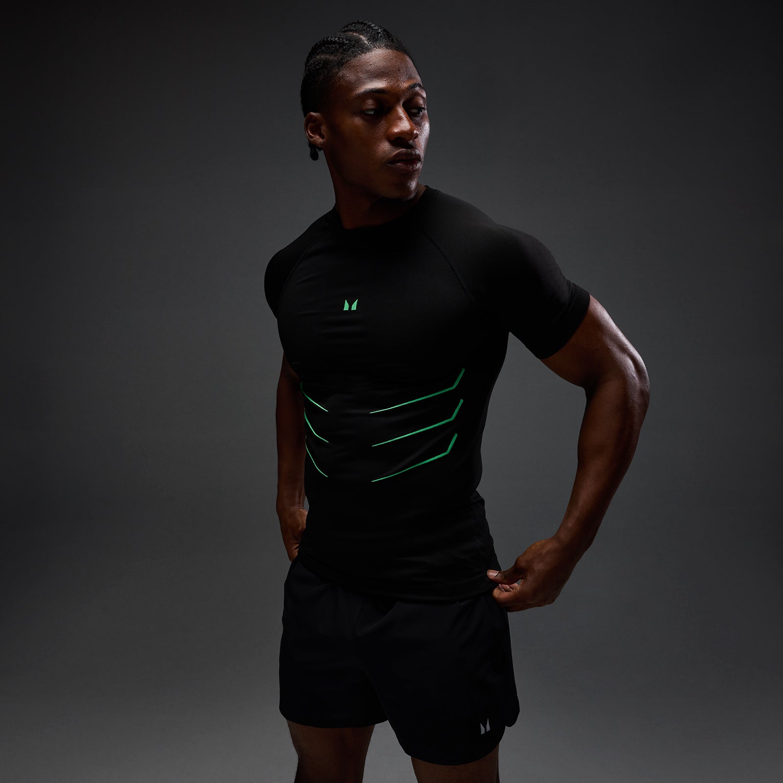 MP Męska Bezszwowa Koszulka Hero Muscle Fit (Washed Black/Alpha Green)
