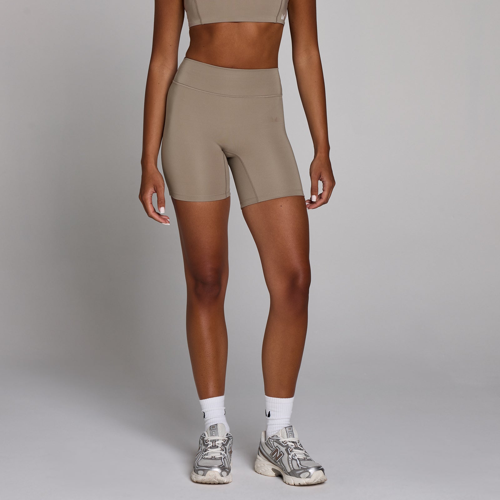 Damskie spodenki treningowe MP (Light Taupe)