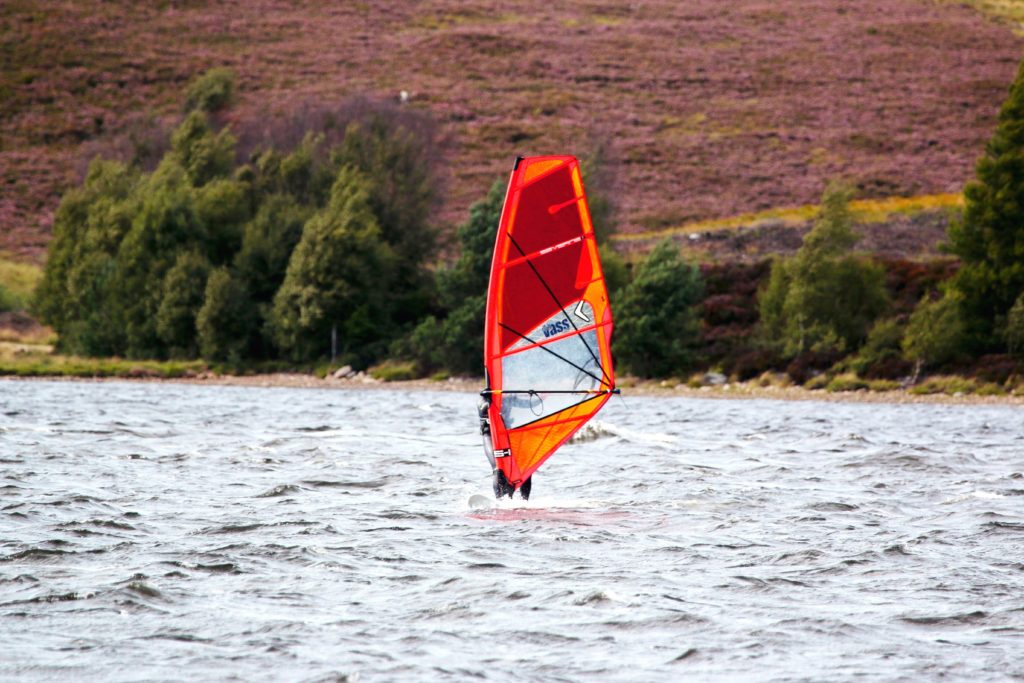 Windsurfing: Jak poprawić swoją technikę