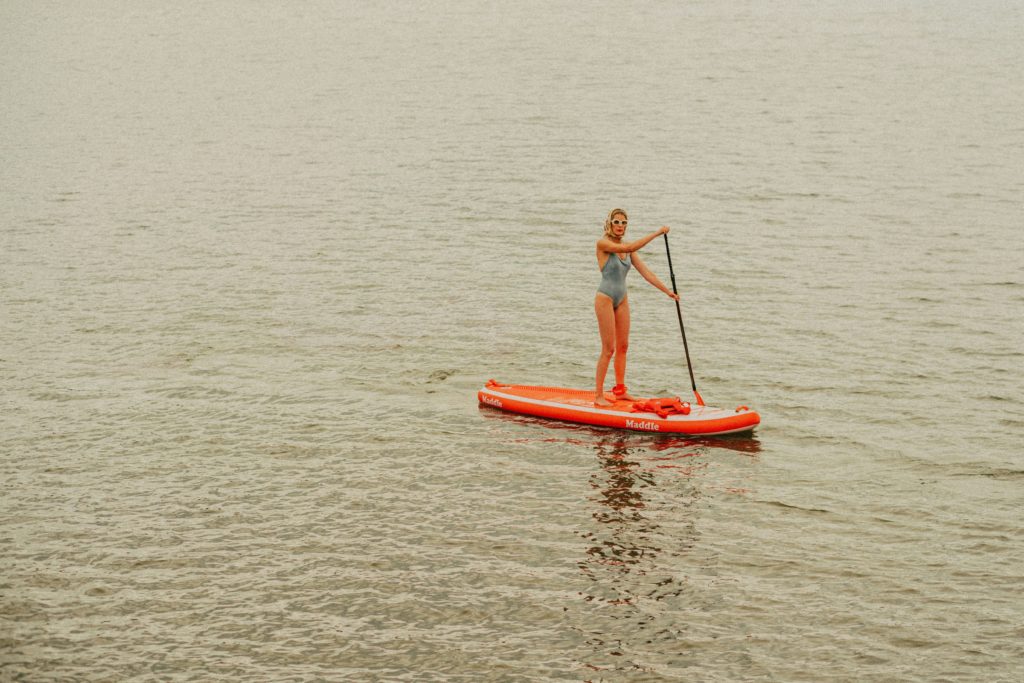 S.U.P. (Stand Up Paddling): Podstawy i zaawansowane techniki